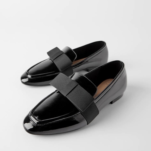 Zara Shoes - ZARA Patent Finish Loafers With Bow Size 8